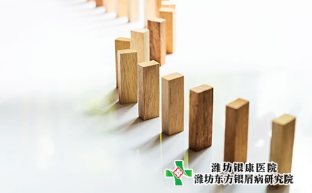 牛皮癬的危害有哪些?誘發(fā)因素有哪些?